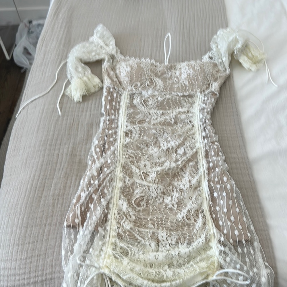 Lace dress